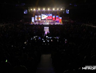Patriotism at its finest. Performers, uniformed men and ordinary citizens gather at the Mall of Asia Arena to pay tribute to the gallantry of the country’s defenders.